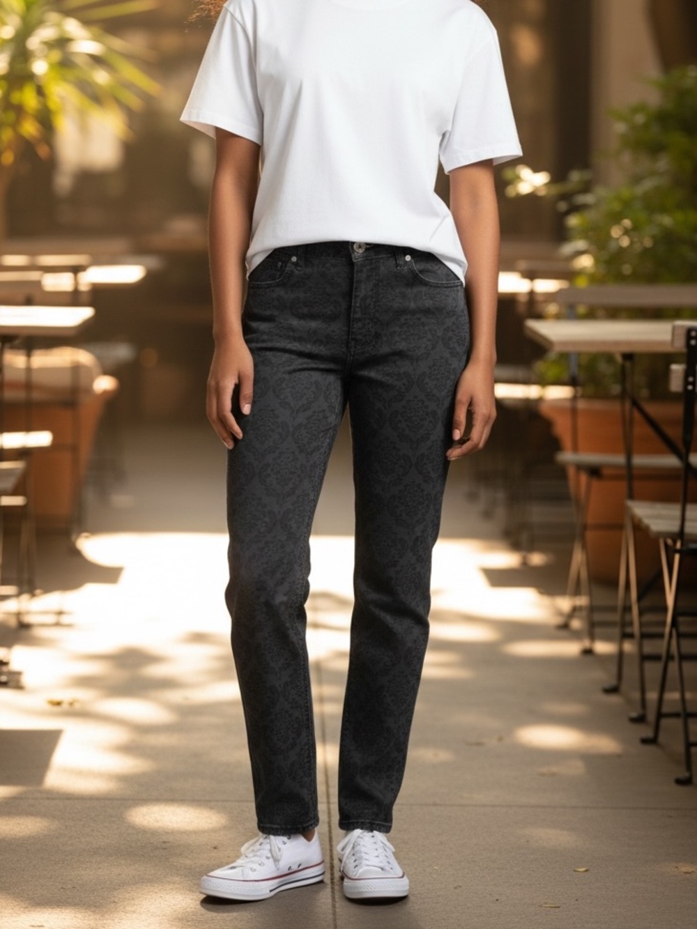 Liverpool Black Sadie Straight Jeans size US 8